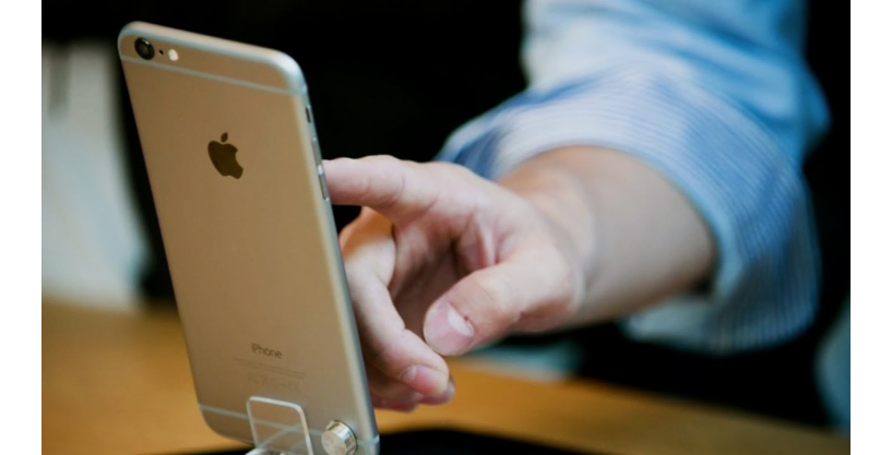 Mobil Web Tasarımının Geleceği, Mobil teknolojilerin hayatımıza girmesi hayatımızda önemli değişiklikleri de beraberinde getirdi. Özellikle akıllı telefonl